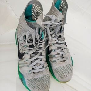 Kobe 10 Elite Elevate